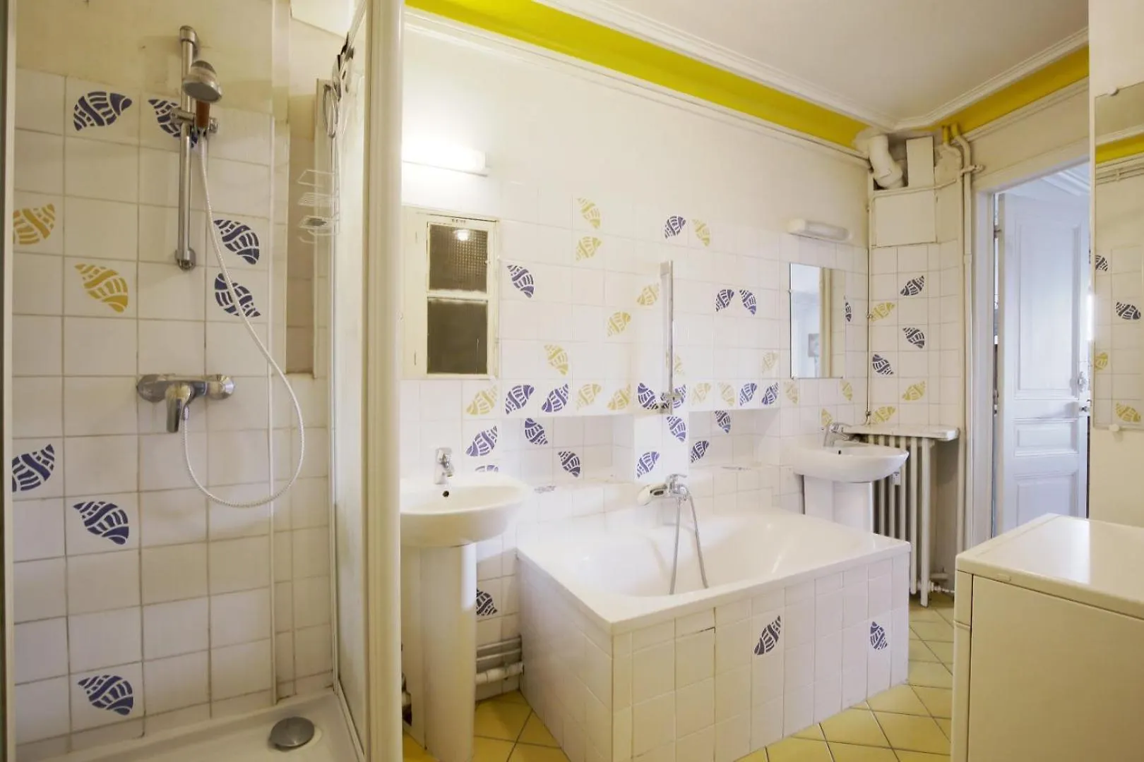 Spacious With 3 Bedrooms - Tour Eiffel 아파트 파리
